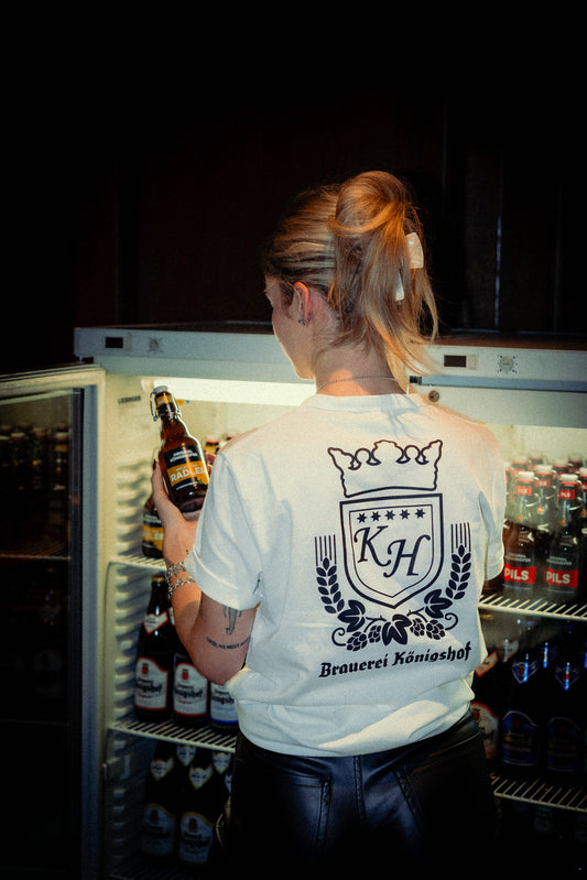 Weißes T-Shirt mit Brauerei-Logo Backprint